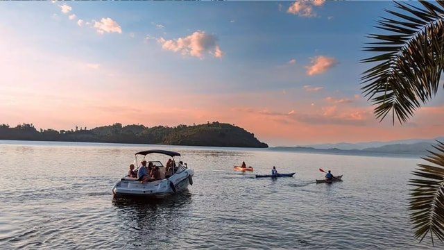 Lake Bunyonyi Travel Experience