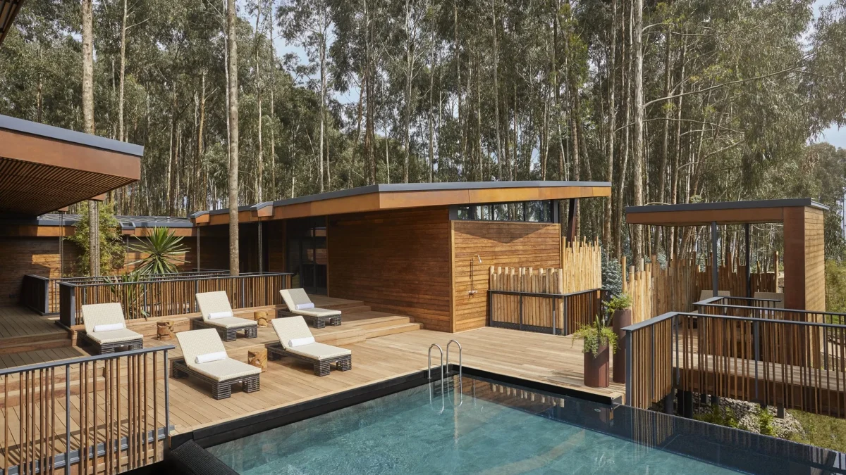 Lodge with a Swimming Pool for Gorilla Trekking in Rwanda