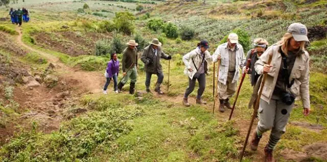 Rwanda hiking safaris experience